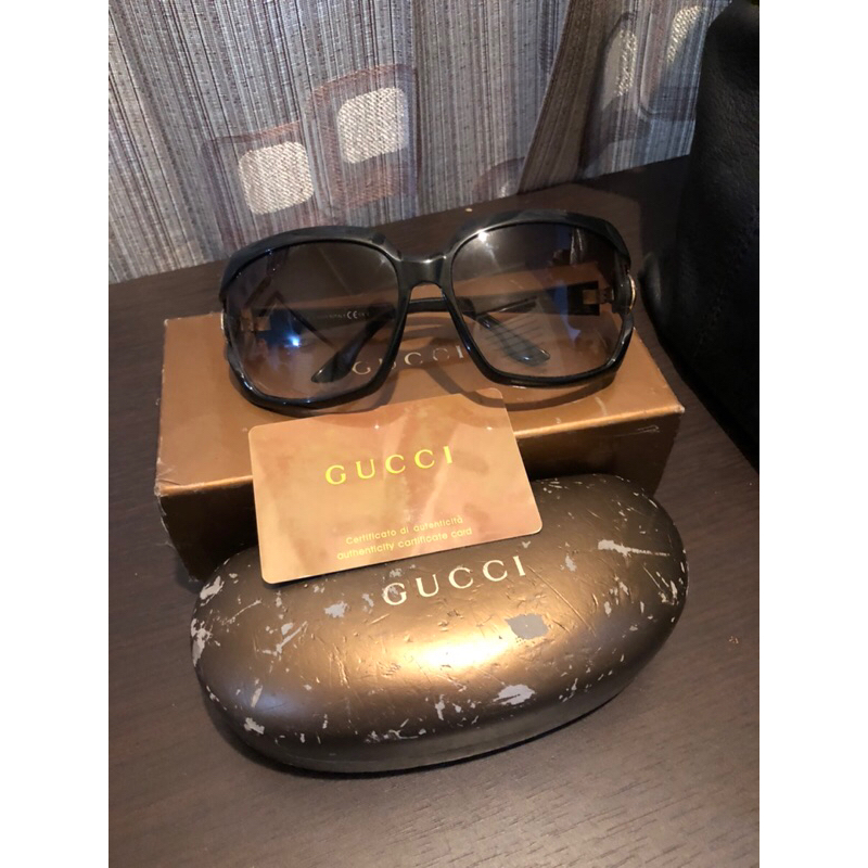 preloved authentic Gucci sunglasses with auth card