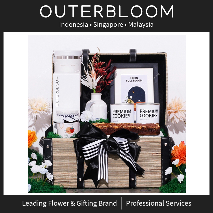

Hampers Lebaran - Outerbloom Ramadan Sweet Treasure Heritage Hampers
