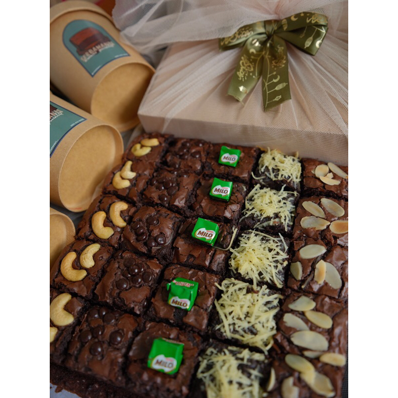 

Brownies Box Serba Manis