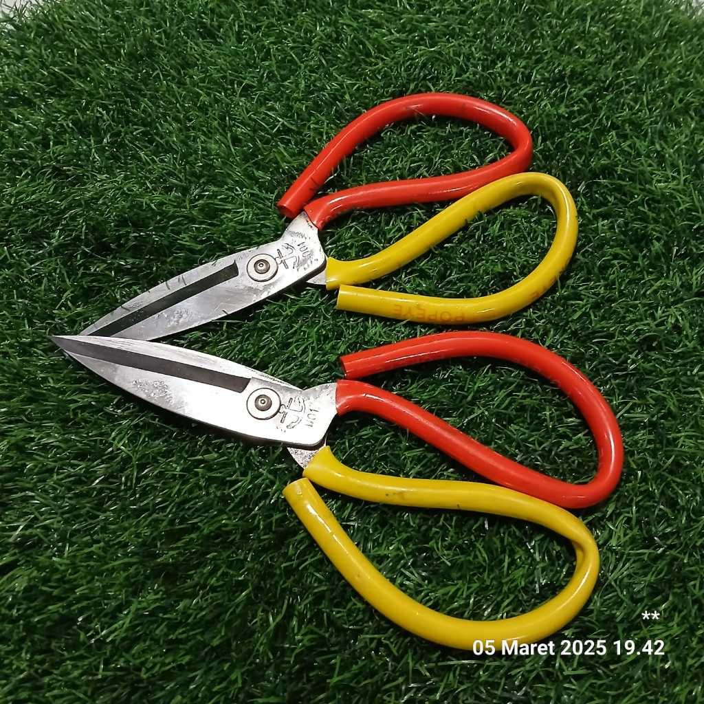 

Gunting Kodok FS 230 / Gunting Potong Bahan Kain / Tailor Scissor