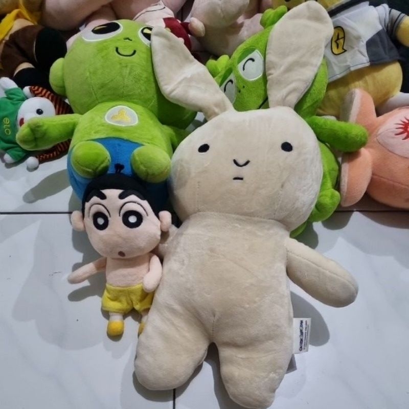 boneka plush shinchan kelinci himawari