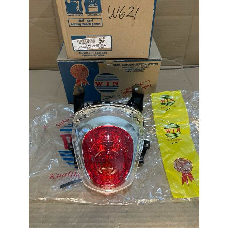 LAMPU STOP BELAKANG SCOOPY FI 2017 WIN