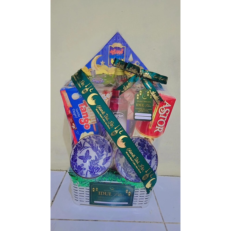 

Parcel Lebaran/Hampers Lebaran Idul Fitri 2025 | Hantaran Hari Raya Idul Fitri | Parcel Snack Lebaran | Parcel Murah