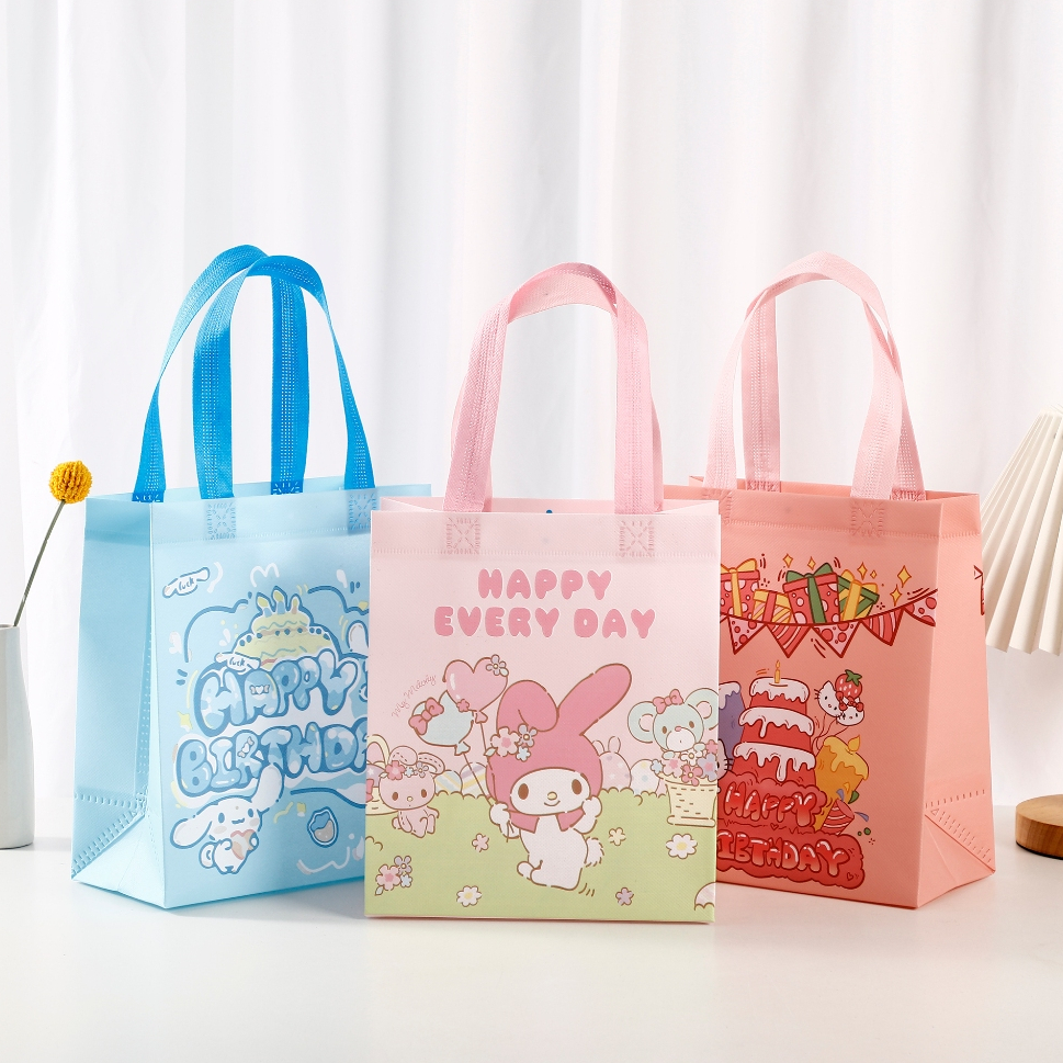 

Tas Ulang Tahun Anak / Tas Souvenir Ulang Tahun Anak / Tas Ultah Murah / PREMIUM MOTIF LUCU GOODIE BAG Tas Ulang Tahun Anak / Tas Souvenir Ulang Tahun Anak / Tas Ultah Murah / PREMIUM MOTIF LUCU GOODIE BAG NON WOVEN SHOPPING BAG SRD-01