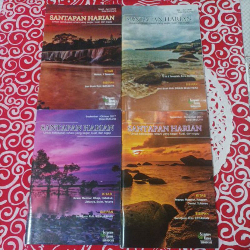 Buku bekas Renungan Kristen "Santapan Harian" tahun 2017