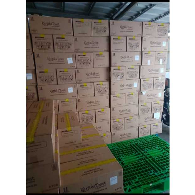 

HAMPERS KARTIKATOAST BY KARTIKA SARI ISI 3 KHUSUS KARTONAN ( FREE KARTU UCAPAN)