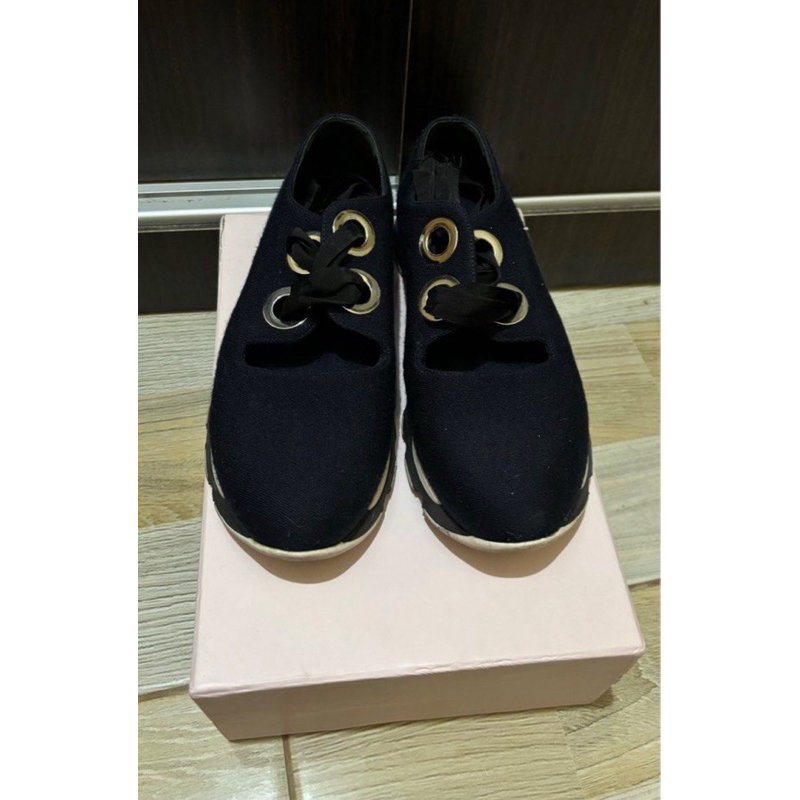 sepatu marni