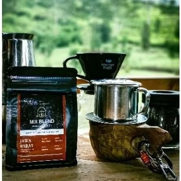 

Kopi Bubuk Siap Seduh Arabika Spesialty Proses Mix Blend (100gr)