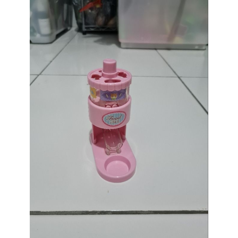 preloved mainan rumah boneka anak licca chan hewan dispenser makanan