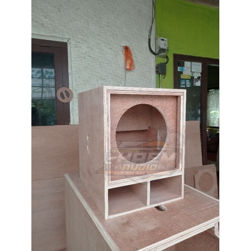 Box Miniscoop 12 inch single Subwoofer