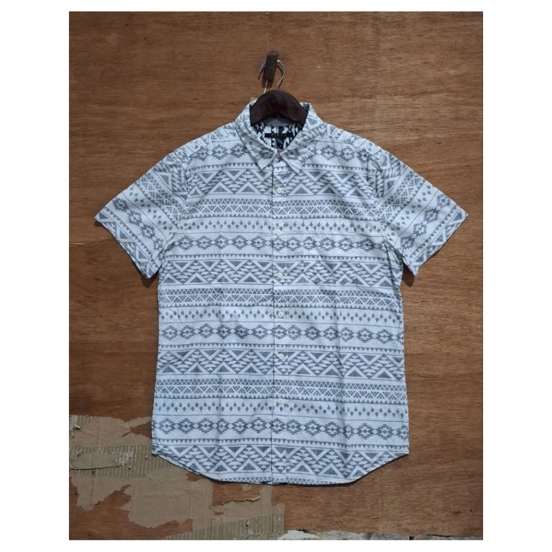 Kemeja Navajo 21 Men Size "L"