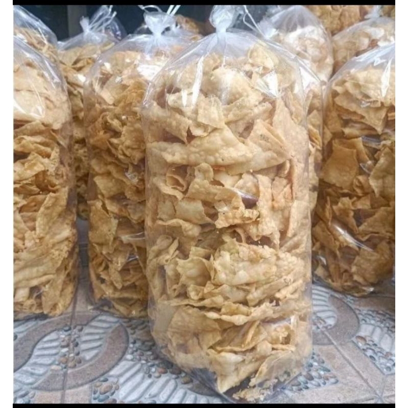 

kripik bawang, pangsit bawang