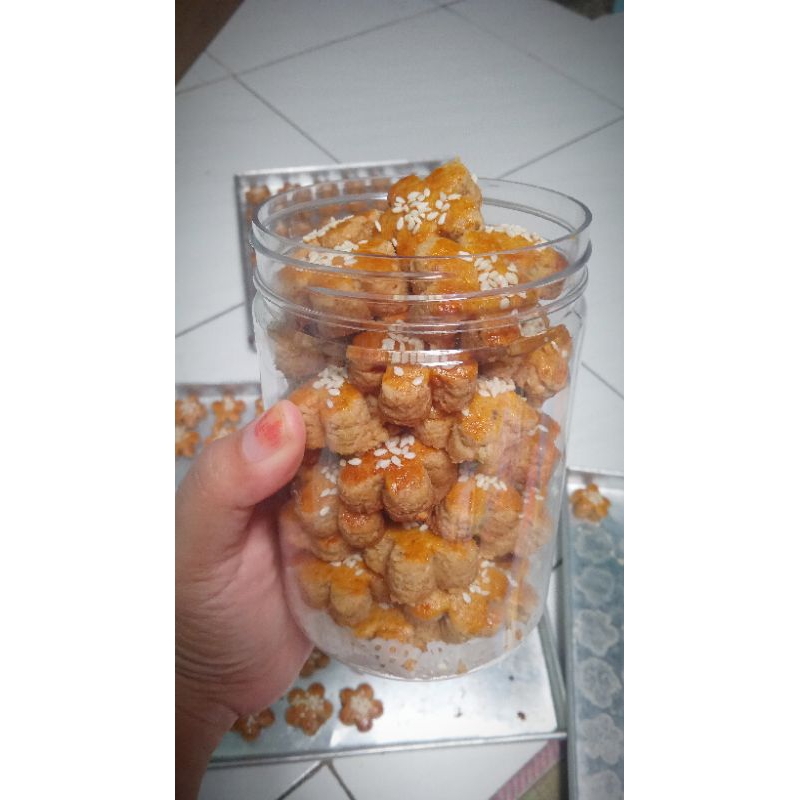 

Kue Kacang