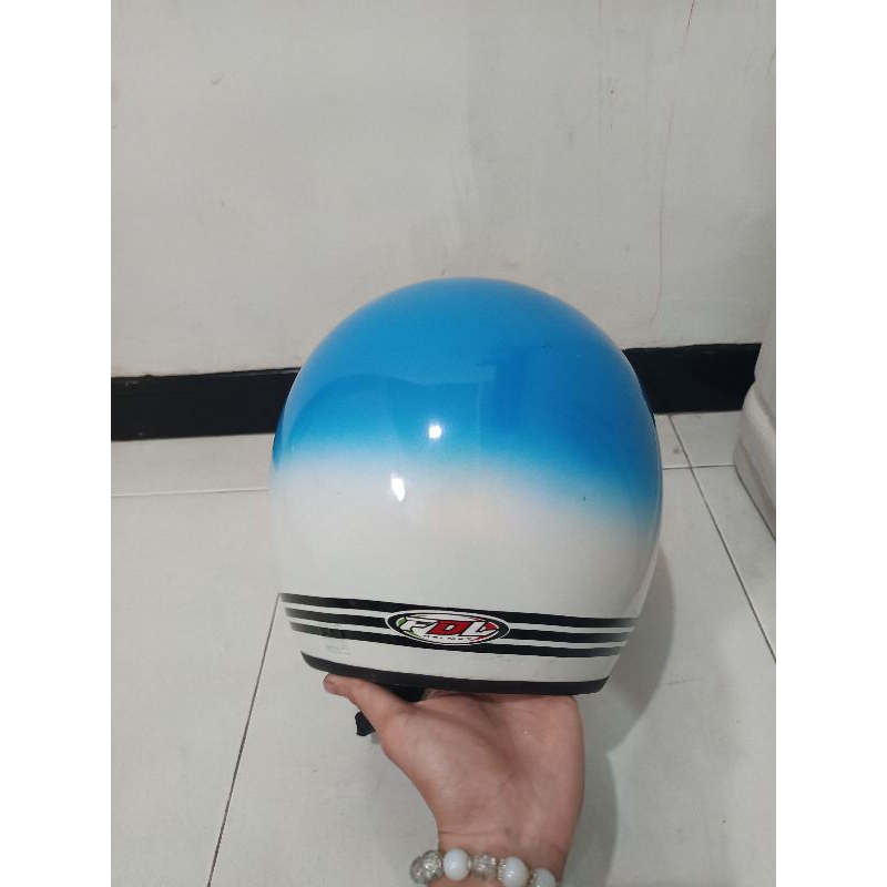 Helm Bogo Polos Gradasi Warna Unik Lucu / Helm Dewasa SNI