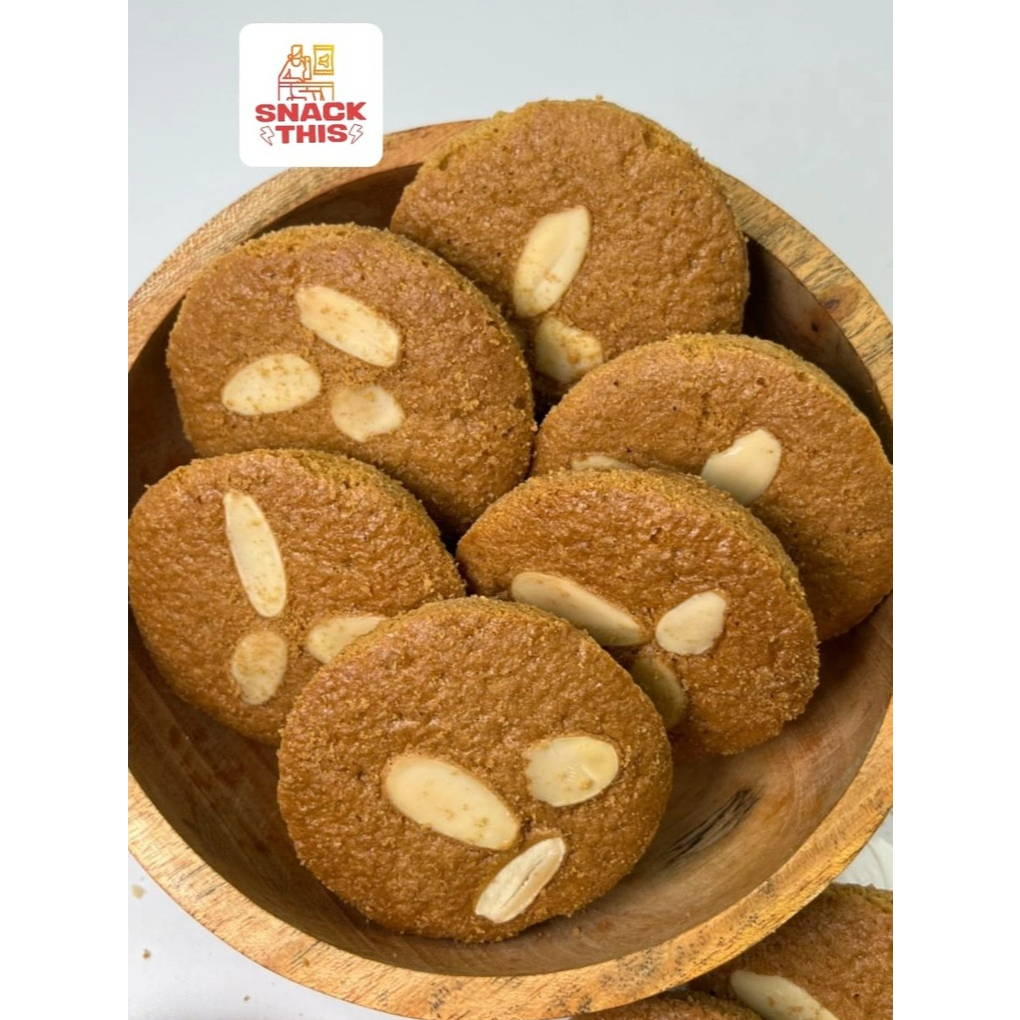 

Bolu Almond Premium, Nikmat di Setiap Gigitan