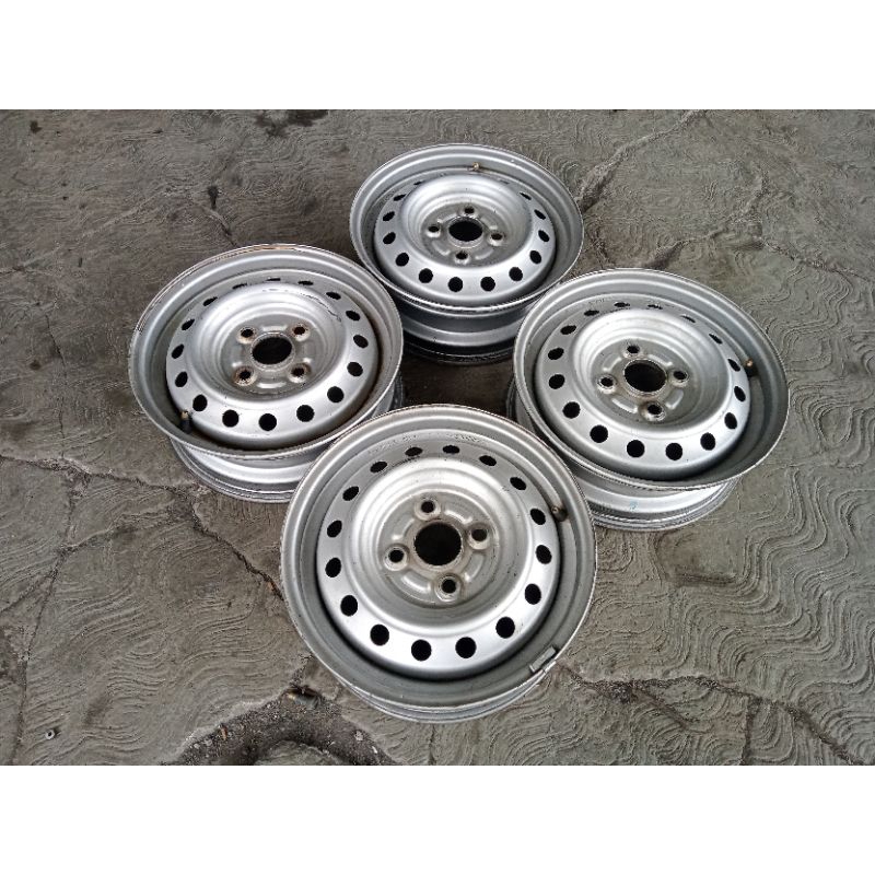 VELG KALENG R13 4x100 BEKAS