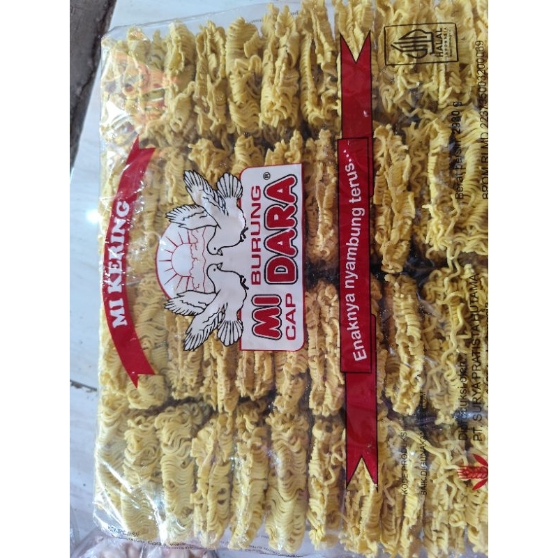 

mie kering Mie burungdara 1pack/bal isi 44pcs/sachet.