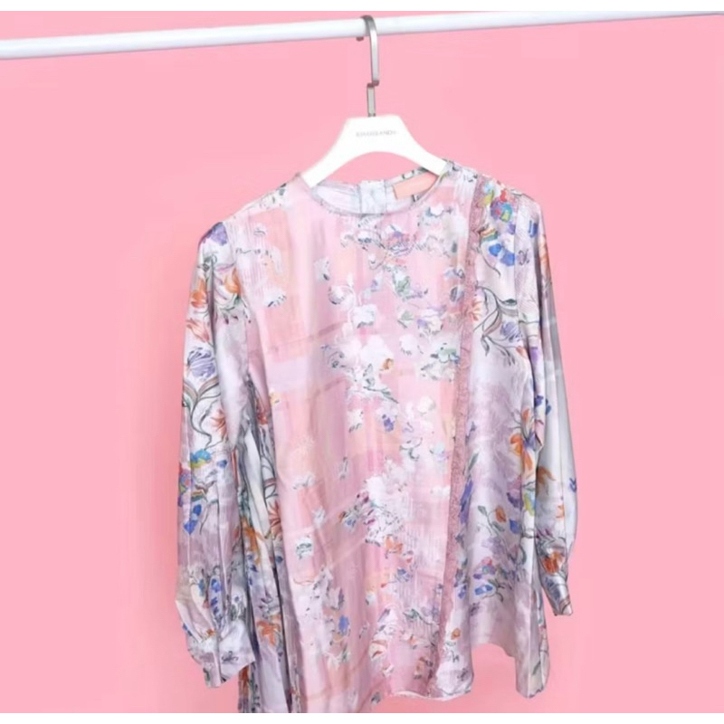 PRELOVED Kolara Top Ria Miranda size L