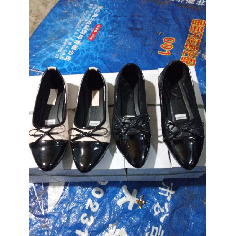 sepatu flat wanita kekinian ekonomis alas sol karet