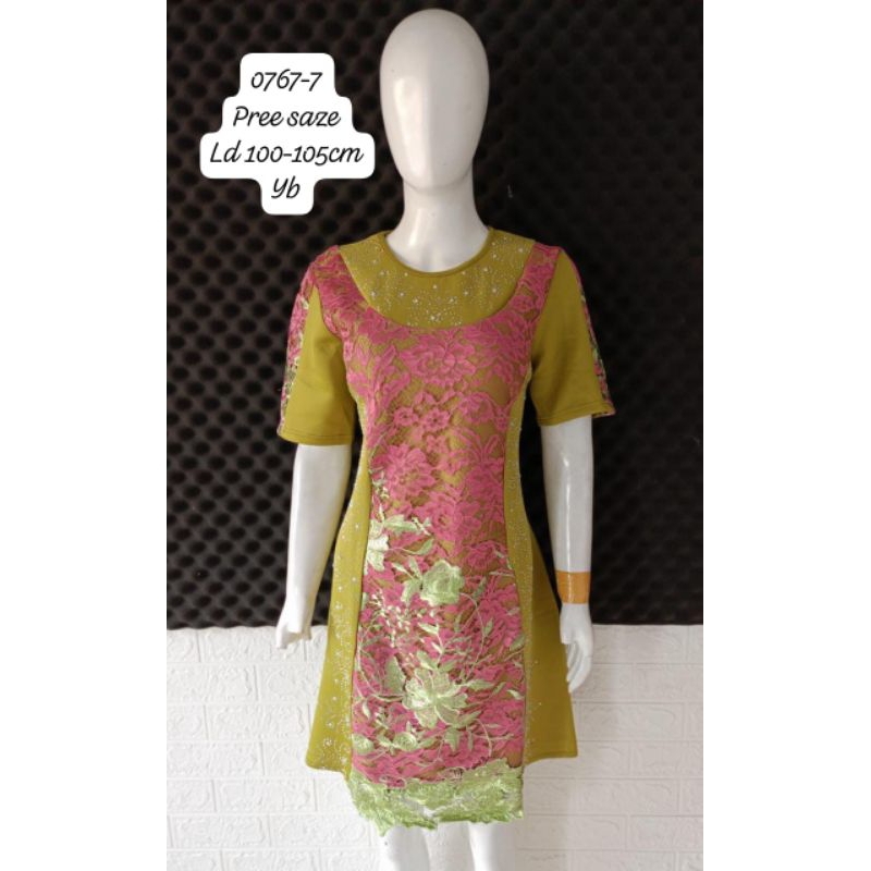 Dress wanita kombinasi brokat dan scuba