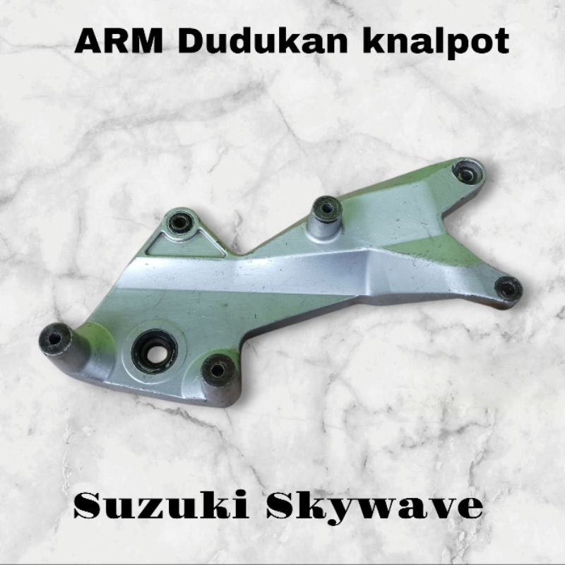 ARM  dudukan knalpot Suzuki skywave