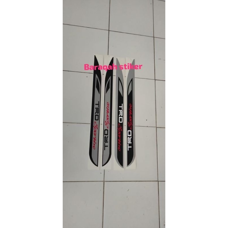 stiker mobil TRD Sportivo Avanza pendek