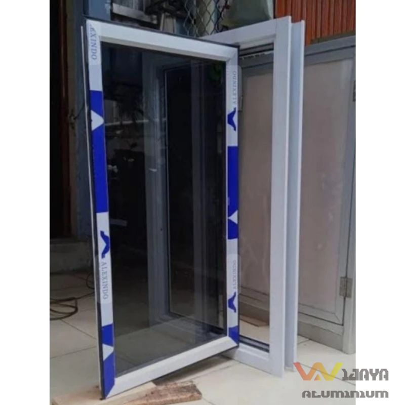 Jendela aluminium casement 80x40