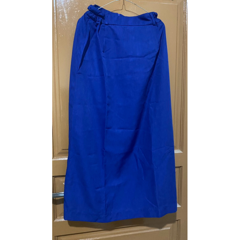 Rok kerja biru elektrik