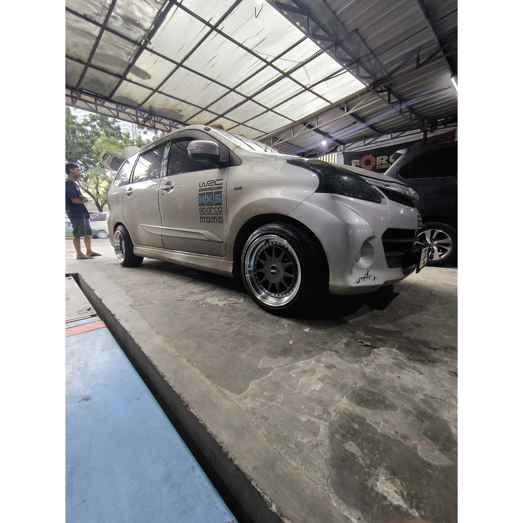 PAKET VELG PLUS BAN ACCELERA 205 55 R16 UNTUK MOBIL AVANZA USE VELG HSR IKIMATSU RING 16