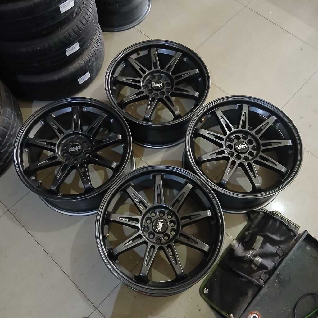 velg/pelek mobil second hsr ring18 baut5x114-100 warna blck cocok untuk mobil innova ,yaris cross,dl