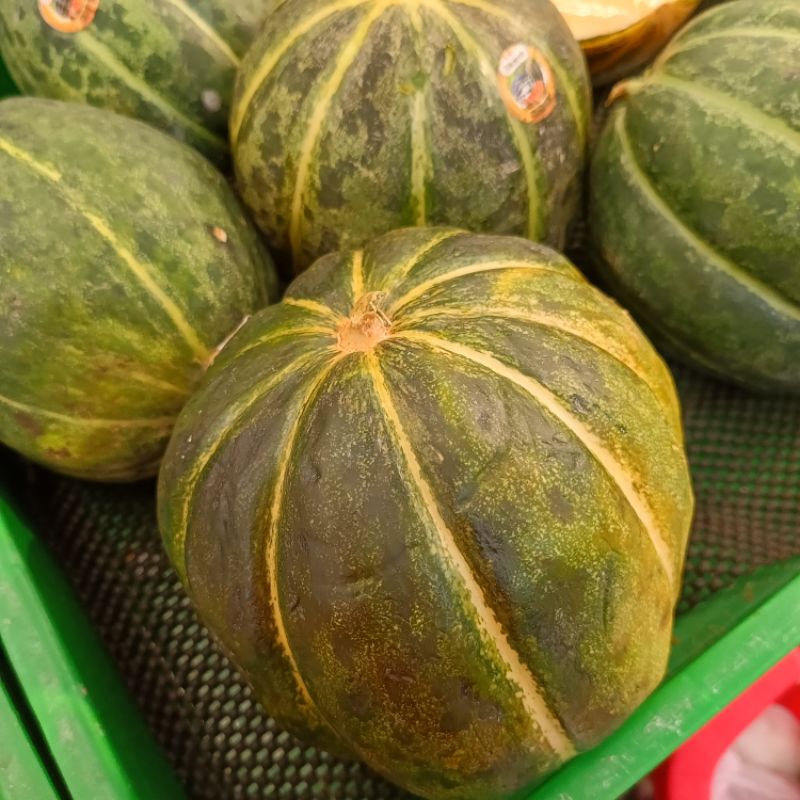 

Buah Blewah + Kardus Paket Buah Segar Ibaza fruitsBOX