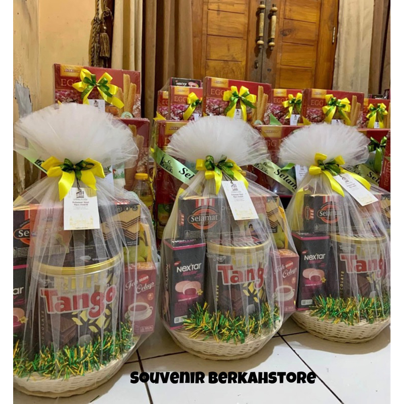 

Paket hampers Lebaran Tile/paket hampers kue kaleng/parcel lebaran murah
