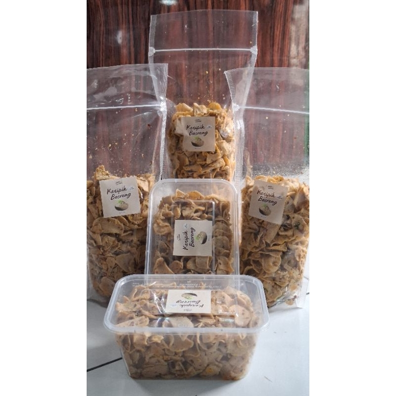 

Basreng pedas daun jeruk dan original