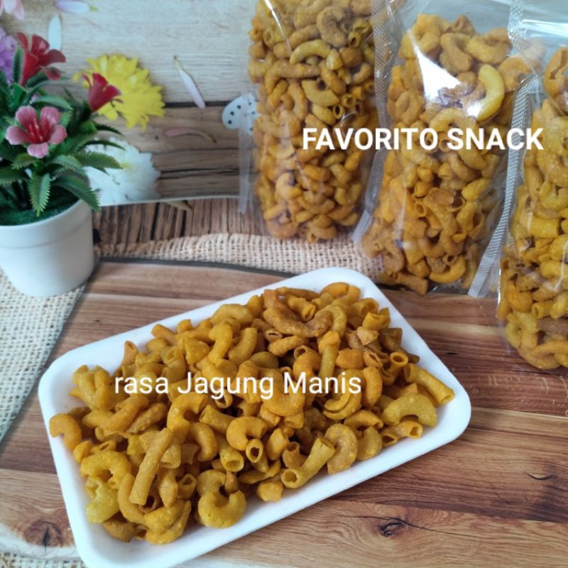 

makaroni rasa pedas jagung manis bbq bawang dan balado