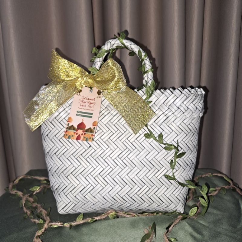 

Hampers pempek campur isi 25