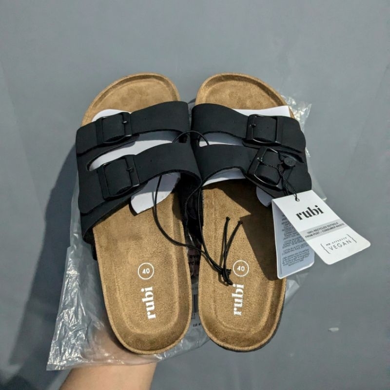 Rubi Sandal Pria / Wanita