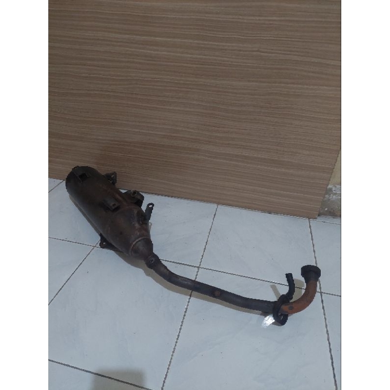 knalpot yamaha xeon,nalpot xeon karbu original second