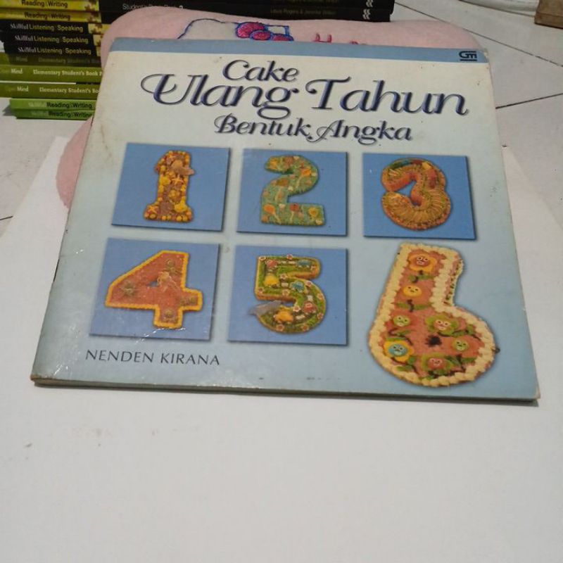 Buku Cake Ulang Tahun Bentuk Angka