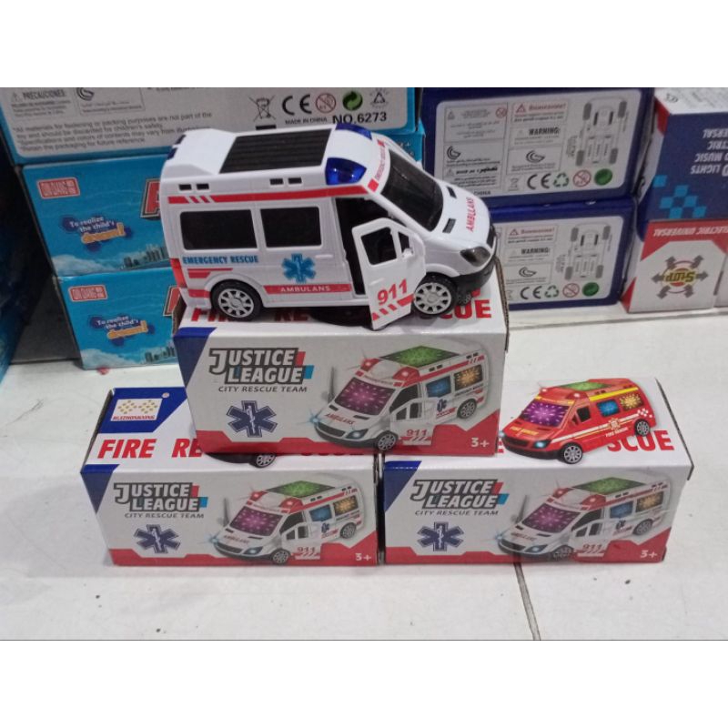Mainan mobil ambulance menyala dan bunyi