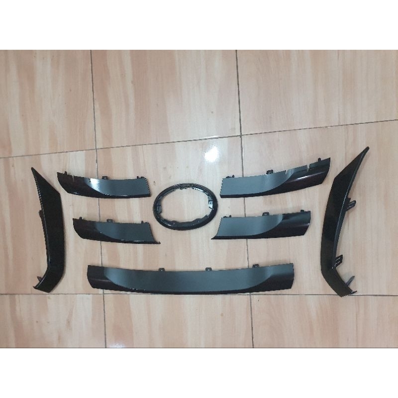 LIST GRILL LIS GRIL TOYOTA FORTUNER VRZ SRZ TRD 2016-2021