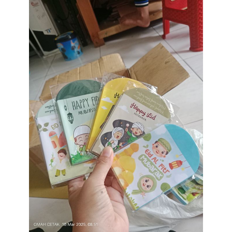 

AMPLOP LEBARAN MEDIUM 1 PACK ISI 10 SIAP PAKAI