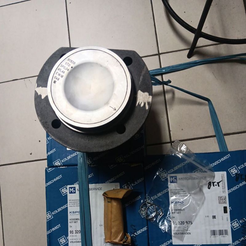 piston assy 1600cc vw kodok/kombi/safari merk KS germany