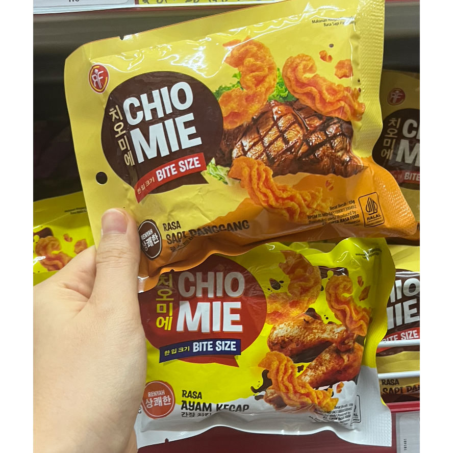 

JUAL PER 10 BUNGKUS - Snack Chio Mie Bite Size 15gr - Ayam Kecap / Sapi Panggang