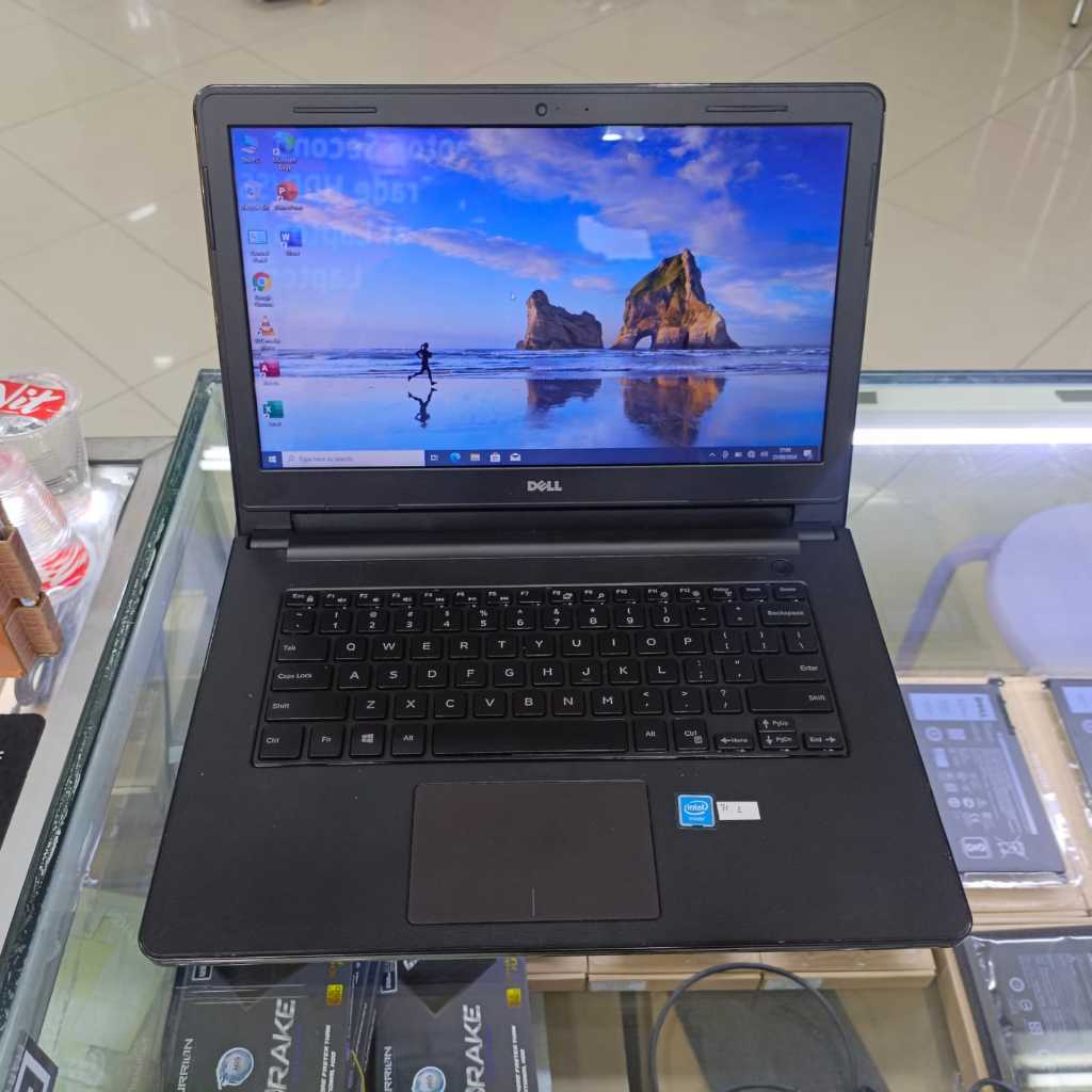laptop leptop second bekas D E LL 14inc intel celeron N3050 windows 10 pro ram 4gb mmc 32gb kondisi 