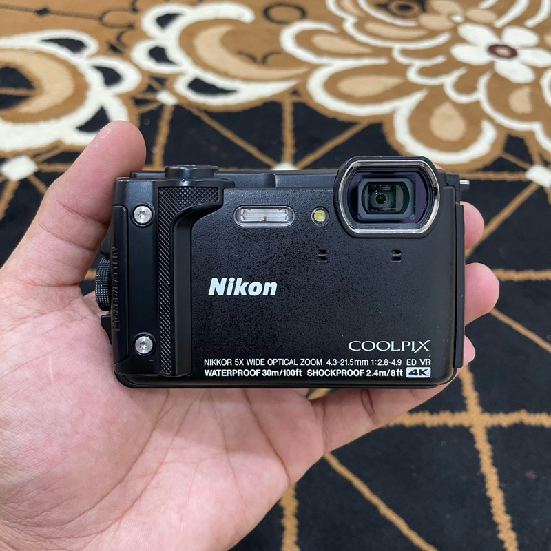 KAMERA POCKET NIKON COOLPIX W300 LIKENEW