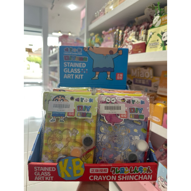 

diy art kit sinchan