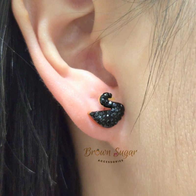 Anting Tusuk Angsa Titanium Anti Karat