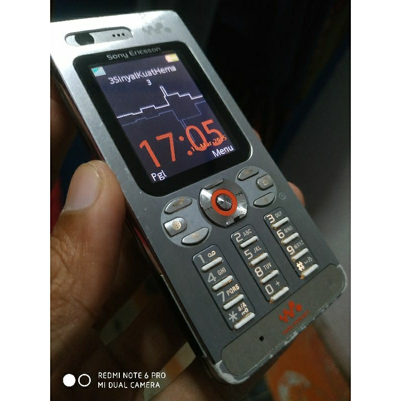 Sony Ericsson W880i Walkman All Operator