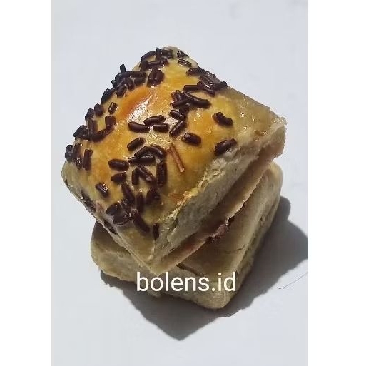 

BOLEN COKLAT KEJU 1PACK (10PCS)
