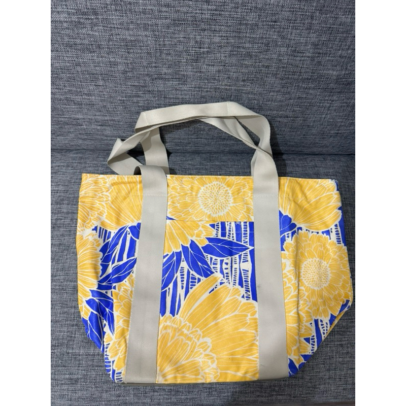 PRELOVED - Tulisan bag